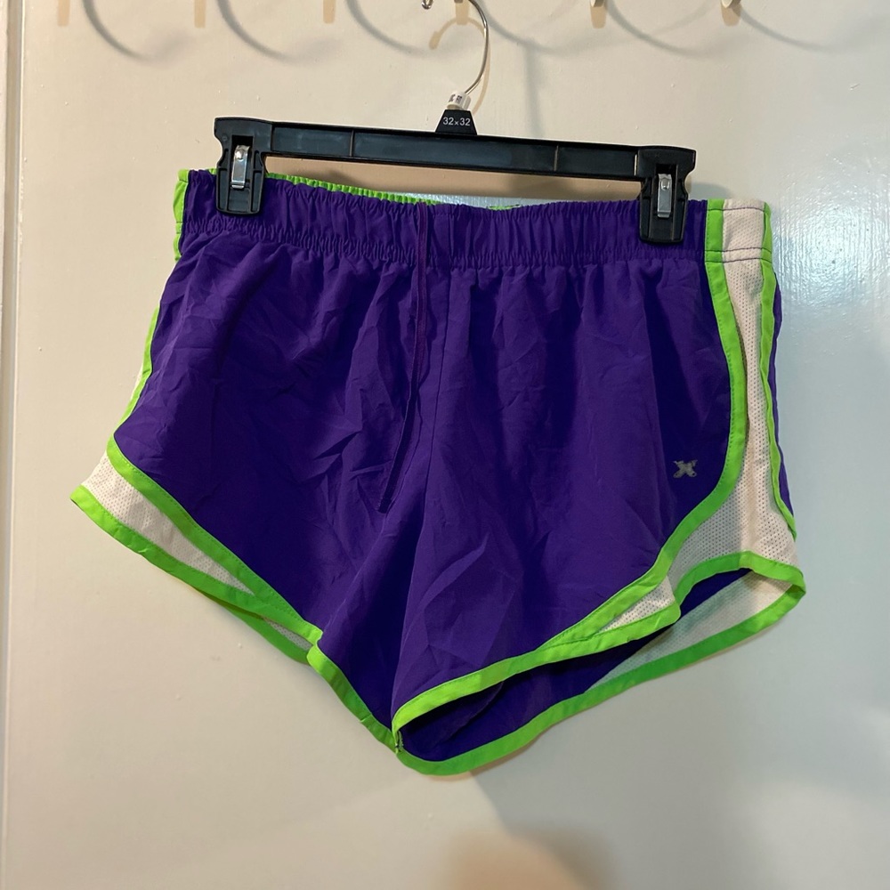 Running shorts size m like new